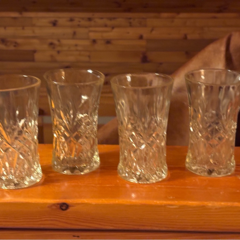 Anchor Hocking Textured Glass Tumbler Set